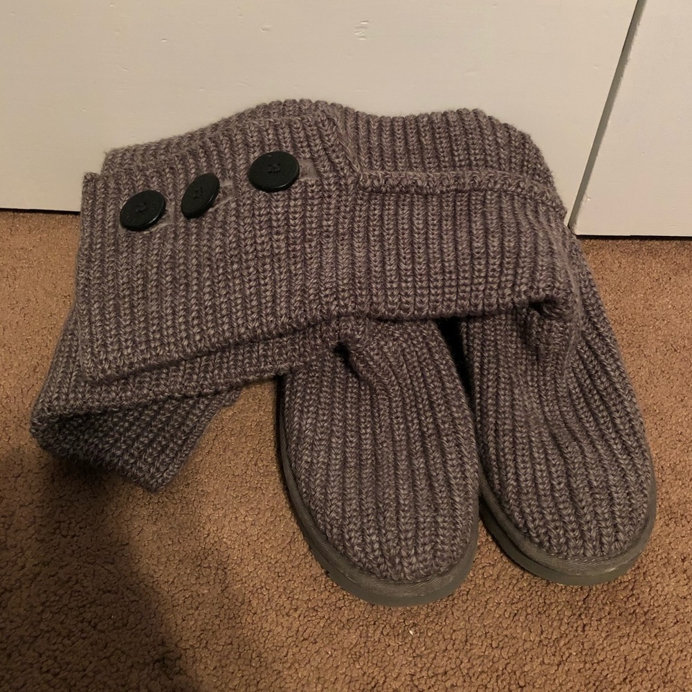 UGG // Classic Cardy Boot - Picture 4 of 8